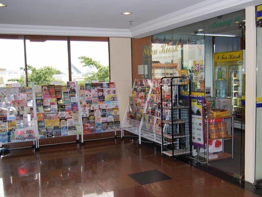 Kuala Lumpur International Hotel Exterior photo