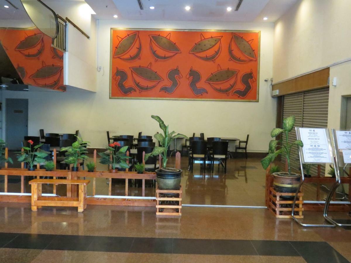 Kuala Lumpur International Hotel Exterior photo